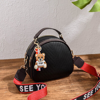 

On the new female tide Korean version of Joker mini minimalist fashion ladies shoulder Messenger bag