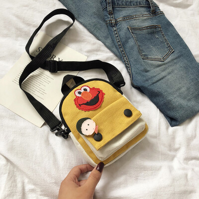 

Cute cartoon simple wild shoulder Messenger bag female 2019 new casual fashion Sesame Street portable canvas bag