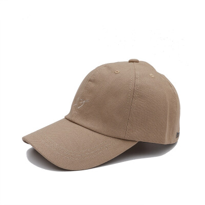 

Hat lady Korean version of summer sunshade cap simple embroidered baseball cap outdoor leisure sports 100 duck tongue cap tide