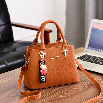 

Womens handbags bag Joker slung womens atmospheric bag Korean fashion shoulder bag