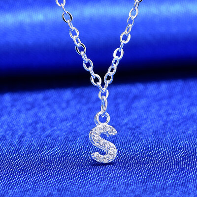 

Sale 1PC Women Girls 26 Letter Pendant Necklace Graceful Unique Adjustable Silvery Letter Pendant Necklaces