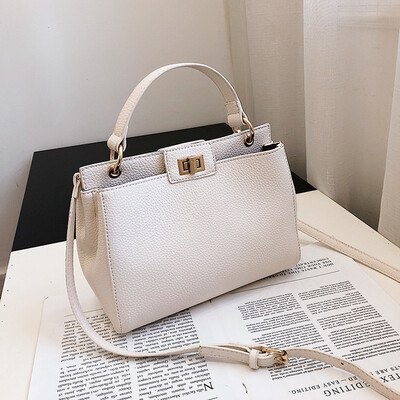 

Qiao Bani 2019 new European&American style fashion street shoot lychee pattern kitten bag hand strap shoulder diagonal trend handbags