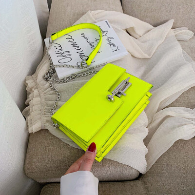 

Advanced sense bag foreign air female bag 2019 new wave Korean version of the wild texture Messenger bag chain fashion small square bag