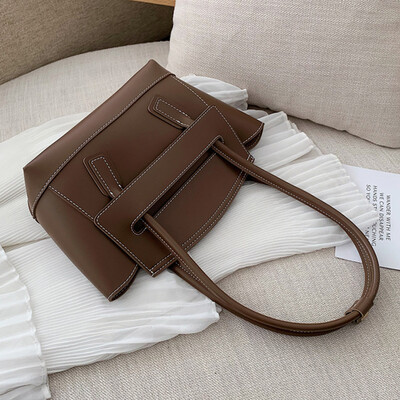 

On the new large bag women 2019 new stylish texture shoulder bag Joker leisure large capacity handbags
