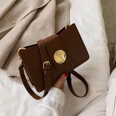 

chic retro casual small bag fashionable alligator pattern small square bag new 2019 simple womens bag one-shoulder oblique bag