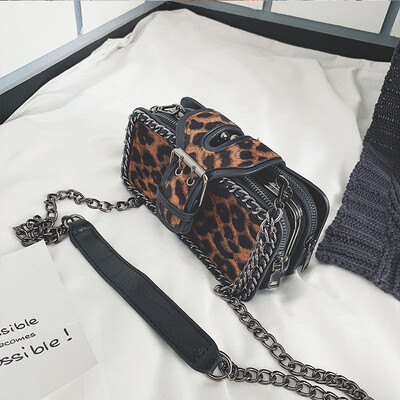 

Bag female 2019 new ins super fire Korean fashion wild casual leopard chain single shoulder slung small square bag