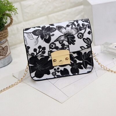 

Tailored Ethnic Embroidery Bag Vintage Shoulder Messenger Bags Women Small Phone Purse BK