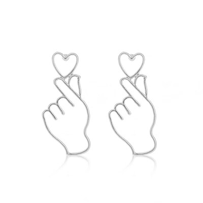

EK627 Korean Simple Hollow Hand Stud Earrings Women Jewelry Wholesale Abstract Art Show Your Love Heart Gesture Earrings Metal