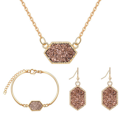 

Natural Stone Pendant Necklace Fashion Crystal Rock Necklace Gold Color Chain Quartz Long Necklace For Women Gift