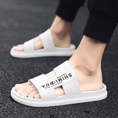 

Korean version of the 2019 new slippers mens net red personality word sandals summer outdoor mens sandals outside wearing beach shoes