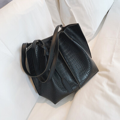 

Female bag 2019 new Korean version of the simple handbag bag shoulder female large capacity fashion texture shopping bag mother bag
