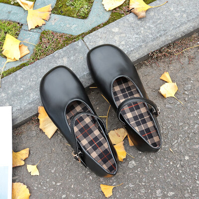 

Japanese Harajuku small leather shoes female retro Mary Jane shoes soft sister buckle Joker big head baby shoes bean shoes