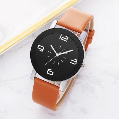 

RM Casual Fashion Monochrome Simple Digital Scale Disc Belt Strap Ladies Watch