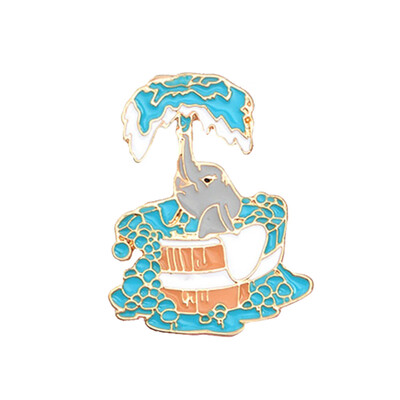 

1PC Lovely Bathing Baby Elephant Enamel Brooches Denim Jacket Pins Jewelry Gift