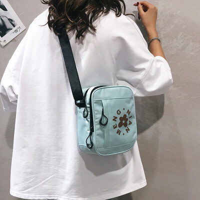 

Chic Harajuku style student small bag female 2019 new simple wild canvas bag wide shoulder strap shoulder Messenger bag