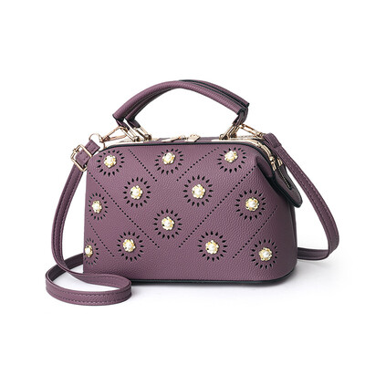 

Female bag 2019 new bag hollow female Korean fashion casual handbags Messenger shoulder bag