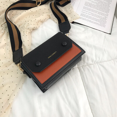

2019 new retro hit color small square bag Korean casual temperament shoulder bag simple wild wide shoulder strap Messenger bag