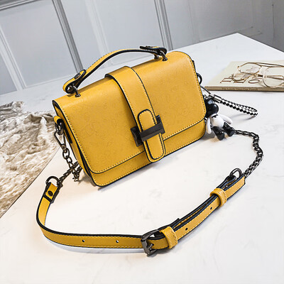 

Oblique carry bag woman 2019 new fashion girl bag Korean version 100 lap small bag single shoulder ins super fire bag chain