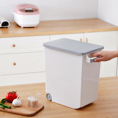 

Greensen 15KG Rice Storage Bin Food Storage Container Kitchen Grain Cereal Storing Box with Casters Gray