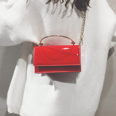 

Ins super fire diagonal patent leather small bag female 2019 new wave Korean version of the wild chic chain shoulder Messenger bag