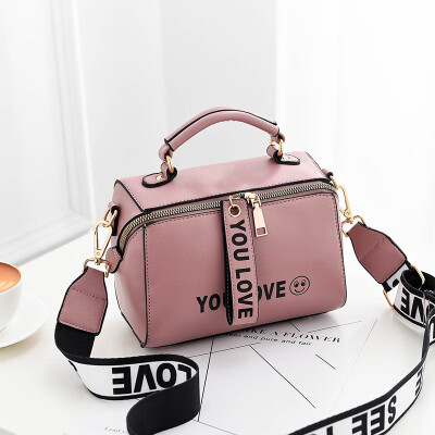 

Mini bag female Messenger bag summer new Korean version of the wild lock single shoulder bag temperament small square package tide