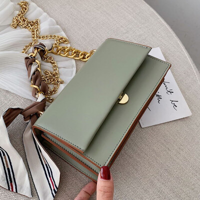 

Women 2019 new fashion handbag summer small fresh oblique satchel chain celebrity same small bag