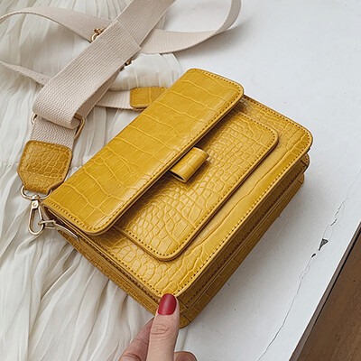 

Autumn new crocodile pattern womens bag 2019 new Korean fashion retro simple shoulder slung small square bag