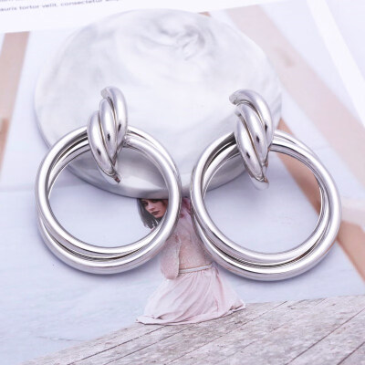 

8 Styles Big Circle Earrings for Women Simple Metal Statement Earrings Twisted Round Drop Earrings Knot Wedding Party Jewelry