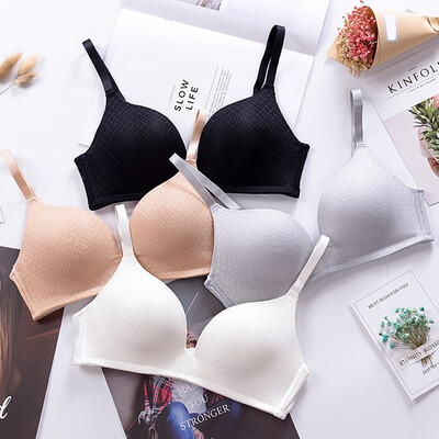 

Fashion New Thin Section Breathable No Trace No Steel Ring Gathered Mesh Lace Bra