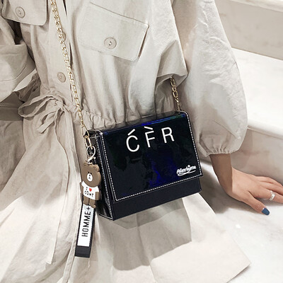 

Summer new laser chain bag female 2019 new Korean version of the wild single shoulder slung fashion chain small square bag