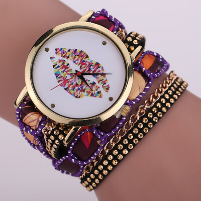 

Lip dial ladies ethnic watch
