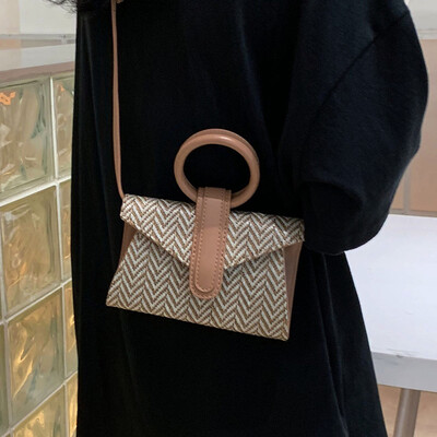 

Female bag 2019 new fashion ring handbag wild gas woven bag summer small fresh ins messenger bag