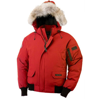 

2018 Overcoat Mens Winter Warm Coat Goose Chilliwack Bomber Goose Down Jacket for Men Bomber Parka Real Coyote Fur Black label