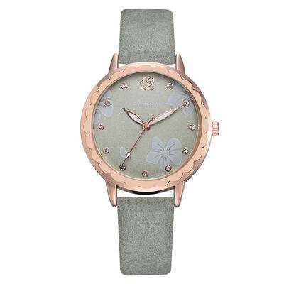 

New Product Womens Watches Fashion Digital Dot Flower Dial Ladies Quartz Wristwatch Leather Strap Clock Bayan Kol Saati50