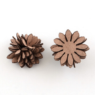 

Handmade Faux Suede Costume Accessories Flower Camel 25x15mm
