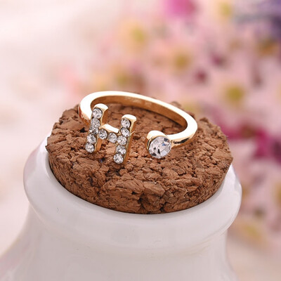 

Fashion Simple H Letter Ring For Women Sweet Temperament GoldSilver Colour Alloy Natural Stone Rhinestone Jewelry Gifts