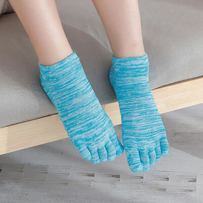

Womens Soft Breathable Running Hiking Athletic Fitness Five Toes Casual Socks