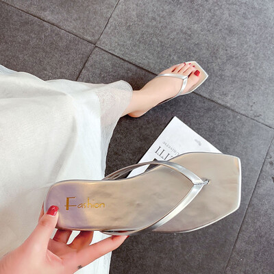

Rose Women Summer Flat Slippers Simple Clip Toe Square Head Sandals Beach Walk Shoes
