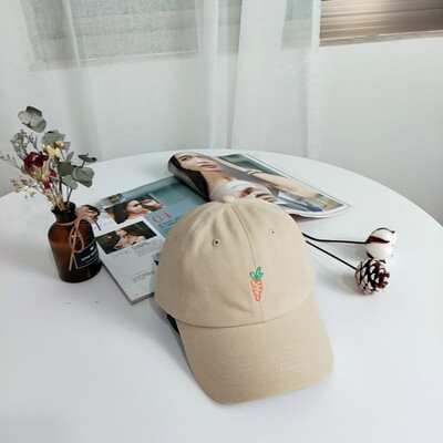 

New female summer cap Korean couple hip hop hat embroidery leisure fashion students shopping sun baseball cap