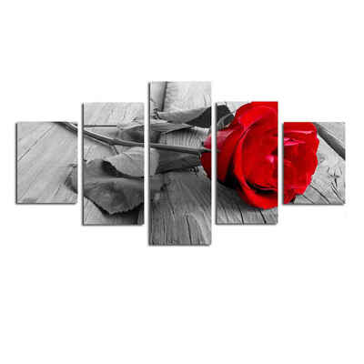 

5 Panels Stylish Prints Red Rose Wall Art Gray Wooden Background Painting on Polyester for Home Decoration