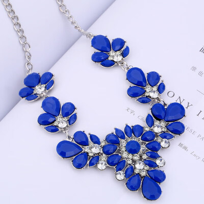 

Bohemian CZ Crystal Statement Necklace Collar Blue Yellow Colorful Rhinestone Flower Bead Pendant Choker Necklace for Women