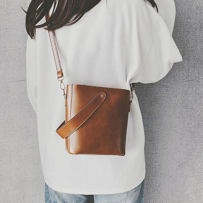 

Tailored Women Pure Color Handbag Tide Fashion Retro Casual Wild Bucket Bag