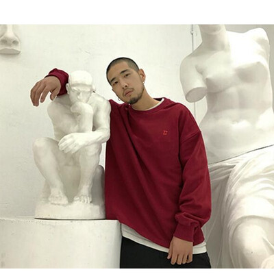 

Autumn tide mens sleeves printed pullover sweater loose round neck casual bottoming shirt