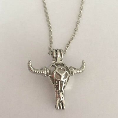 

Necklace with Simulated Pearl Drop Necklace For Gothic Mens Cow Jewellery Birthday Gift