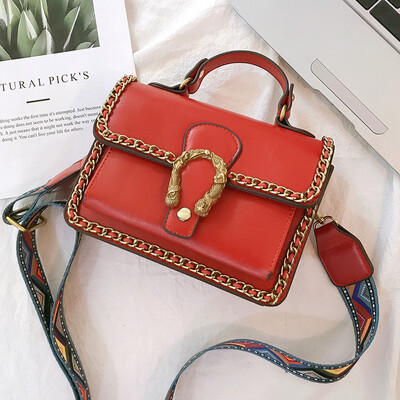 

Qiao Bani 2019 new Korean fashion retro wind wide shoulder strap chain hand strap shoulder diagonal trend handbags