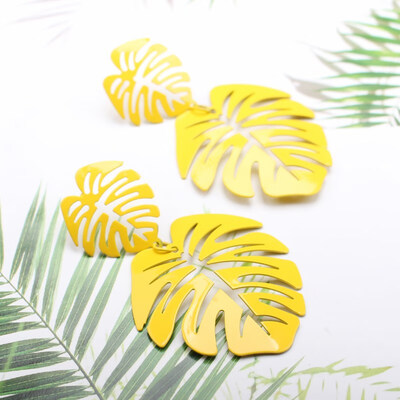 

New Fashion Big Leaf Drop Earrings for Women Fashion Exaggerated Metal Dangle Earring Hollow Leaves Wedding Party Jewelry