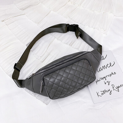 

On the new small bag 2019 new summer Korean fashion Joker shoulder diagonal bag Lingge chest pockets