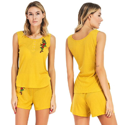

New Women Sets Casual 2 Piece Set Floral Embroidery O-Neck Sleeveless T-Shirt Tank Top&Shorts Set Yellow