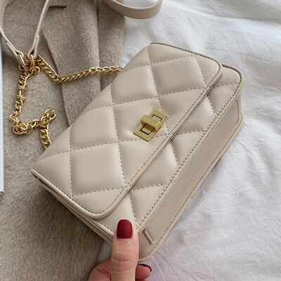 

Fashion Korean Lingge womens bag 2019 autumn new foreign style popular texture Joker Korean Messenger bag