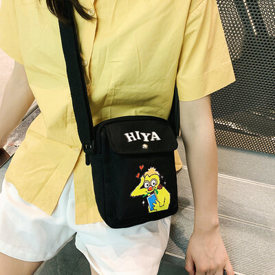 

Canvas small bag handbags new 2019 cartoon cute small square bag personality casual wild single shoulder Messenger bag tide